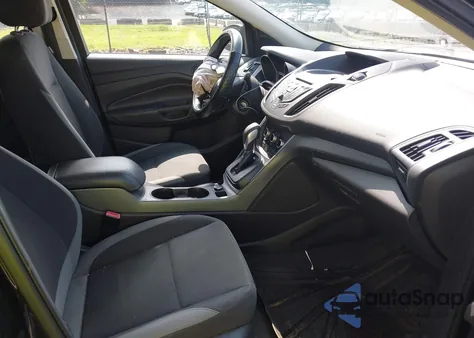 2013 Ford Escape S from USA, damaged, VIN 1FMCU0F73DUC08230